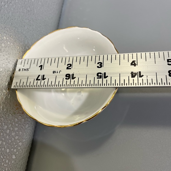 Vintage Delphine Sugar Bowl & Individual creamer. piece set.Bone china England. - Picture 11 of 16